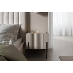 Szafka nocna z szufladą Malmi 45 cm - kaszmir / crema bianca / czarne nóżki